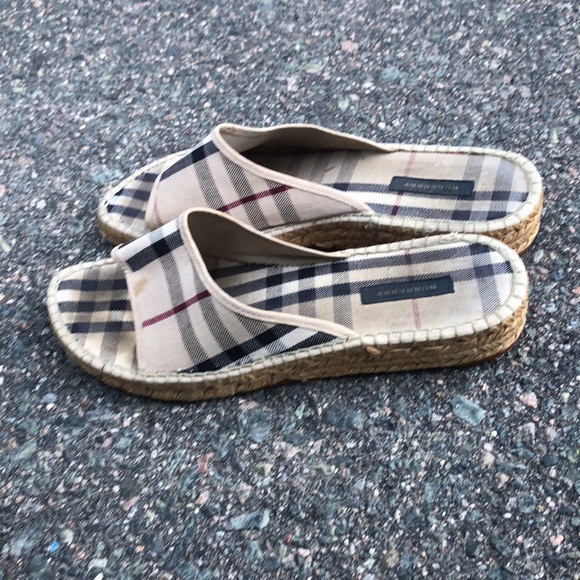 Burberry Multicolor Ladies Beach House Slippers Sandals Size 41 EU - Picture 2 of 11
